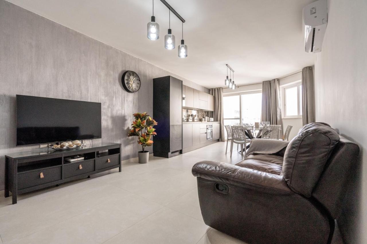 Brand New 3Br Apartment Close To All Amenities Bahía de San Pablo Exterior foto